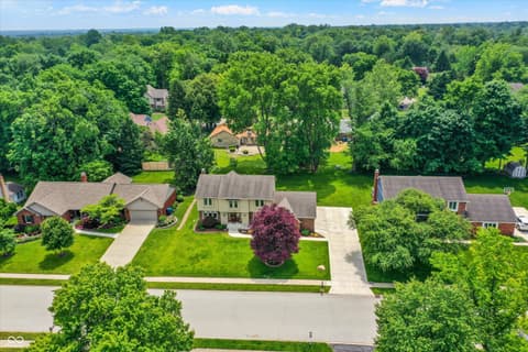 Photo of 1219 Driftwood Drive, Carmel, IN