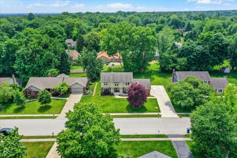 Photo of 1219 Driftwood Drive, Carmel, IN