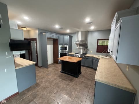 Photo of 4064 Shady Pointe Row, Greenwood, IN