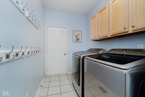 Photo of 13896 Fernleaf Way, Carmel, IN