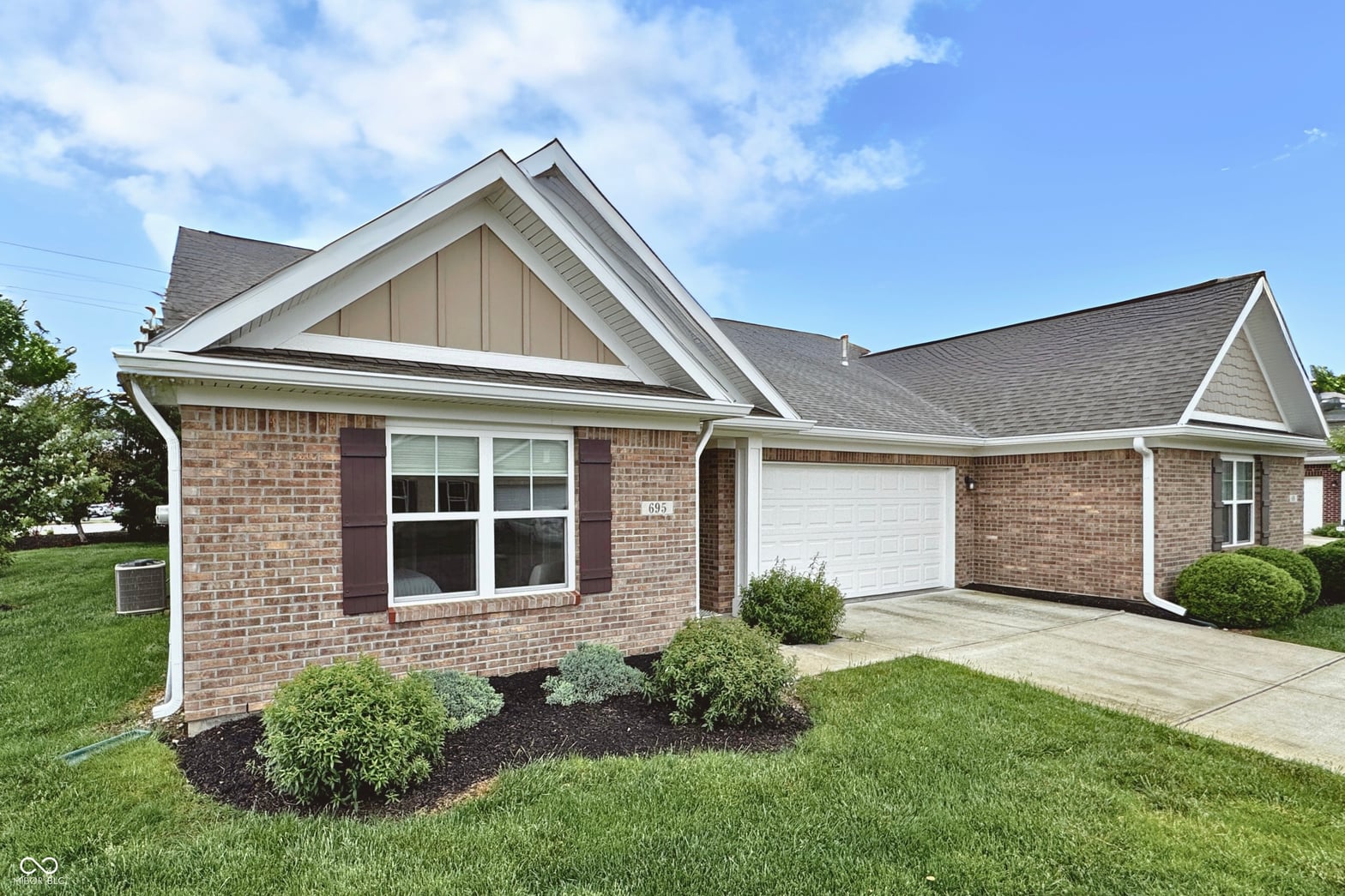 Photo of 695 Overcup Street, Westfield, IN