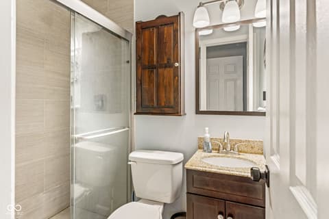 Photo of 800 E 104th Street, Carmel, IN