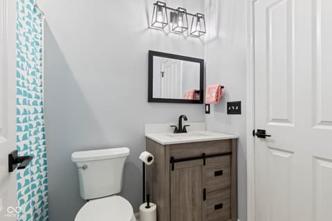 Bathroom at 9917 Gallop Lane, Fishers, IN