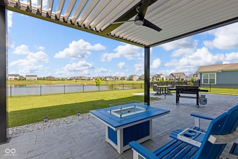 Outdoor living area at 9917 Gallop Lane, Fishers, IN