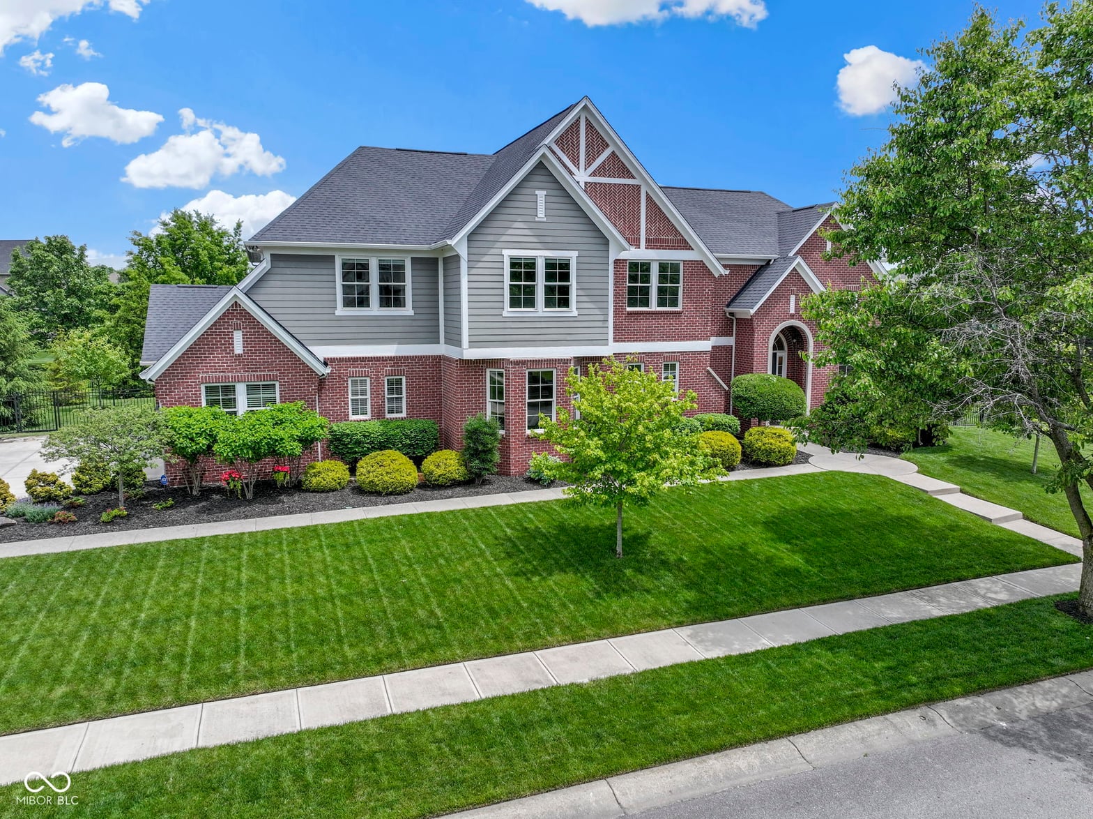 Front exterior at 11984 Talnuck Circle, Fishers, IN