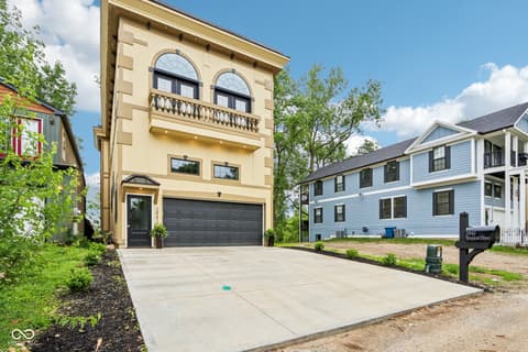 2841 Tropical Drive