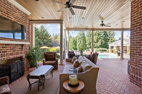 Photo of 24 Shannon Road, Zionsville, IN