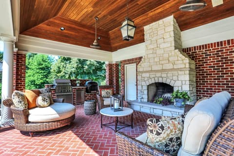 Photo of 24 Shannon Road, Zionsville, IN