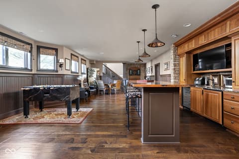 Photo of 24 Shannon Road, Zionsville, IN
