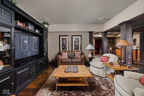 Photo of 24 Shannon Road, Zionsville, IN