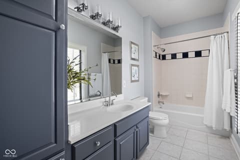 Photo of 24 Shannon Road, Zionsville, IN