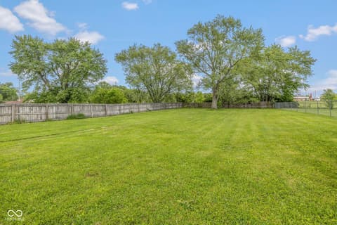 Photo of 2445 S Bolton Avenue, Indianapolis, IN