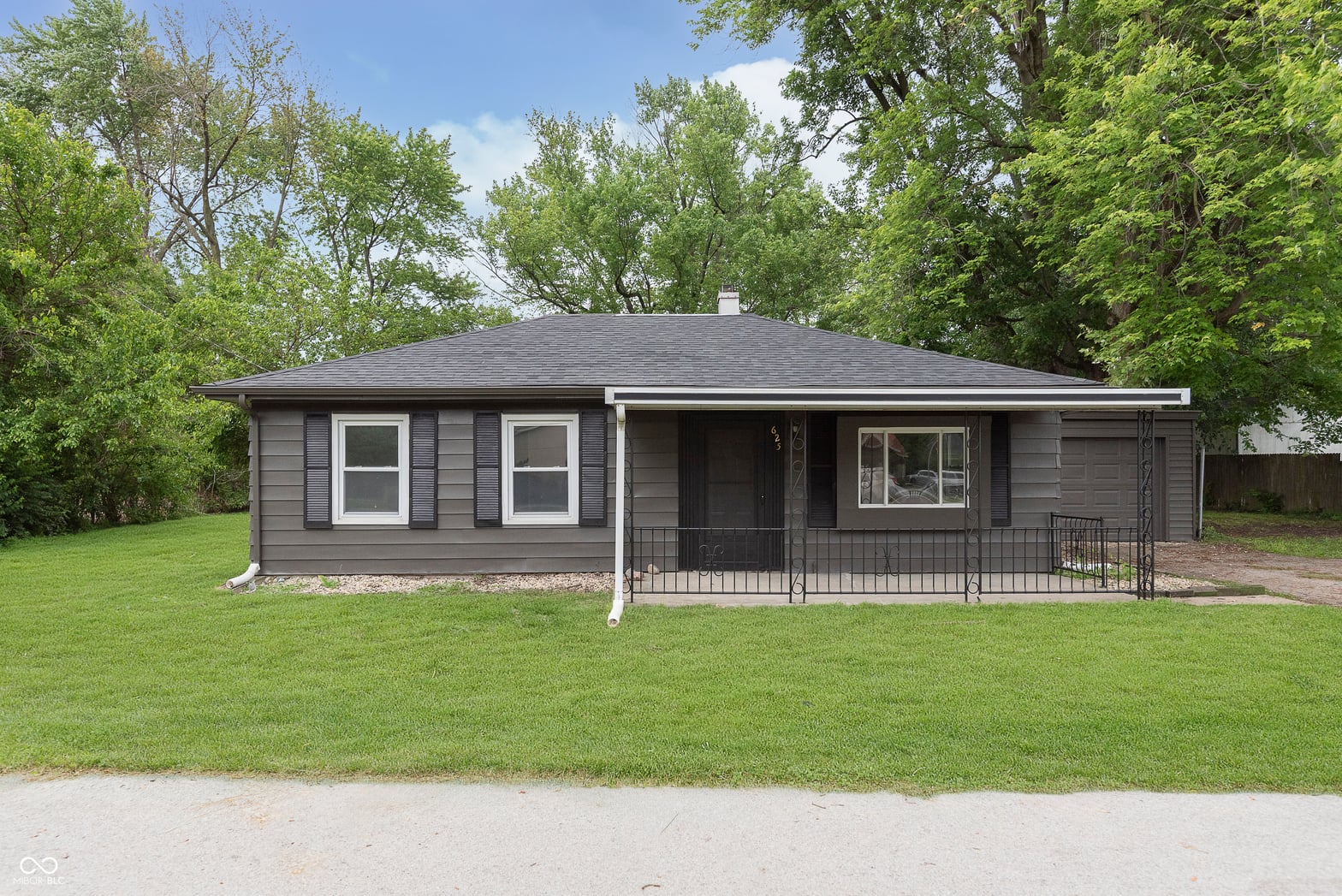Front exterior at 625 E 106th Street, Carmel, IN