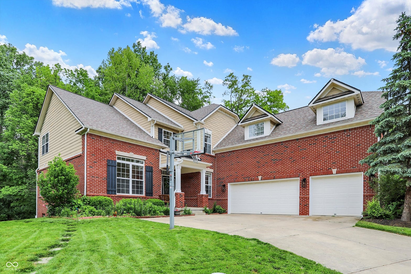 Photo of 2592 Highmount Court, Carmel, IN