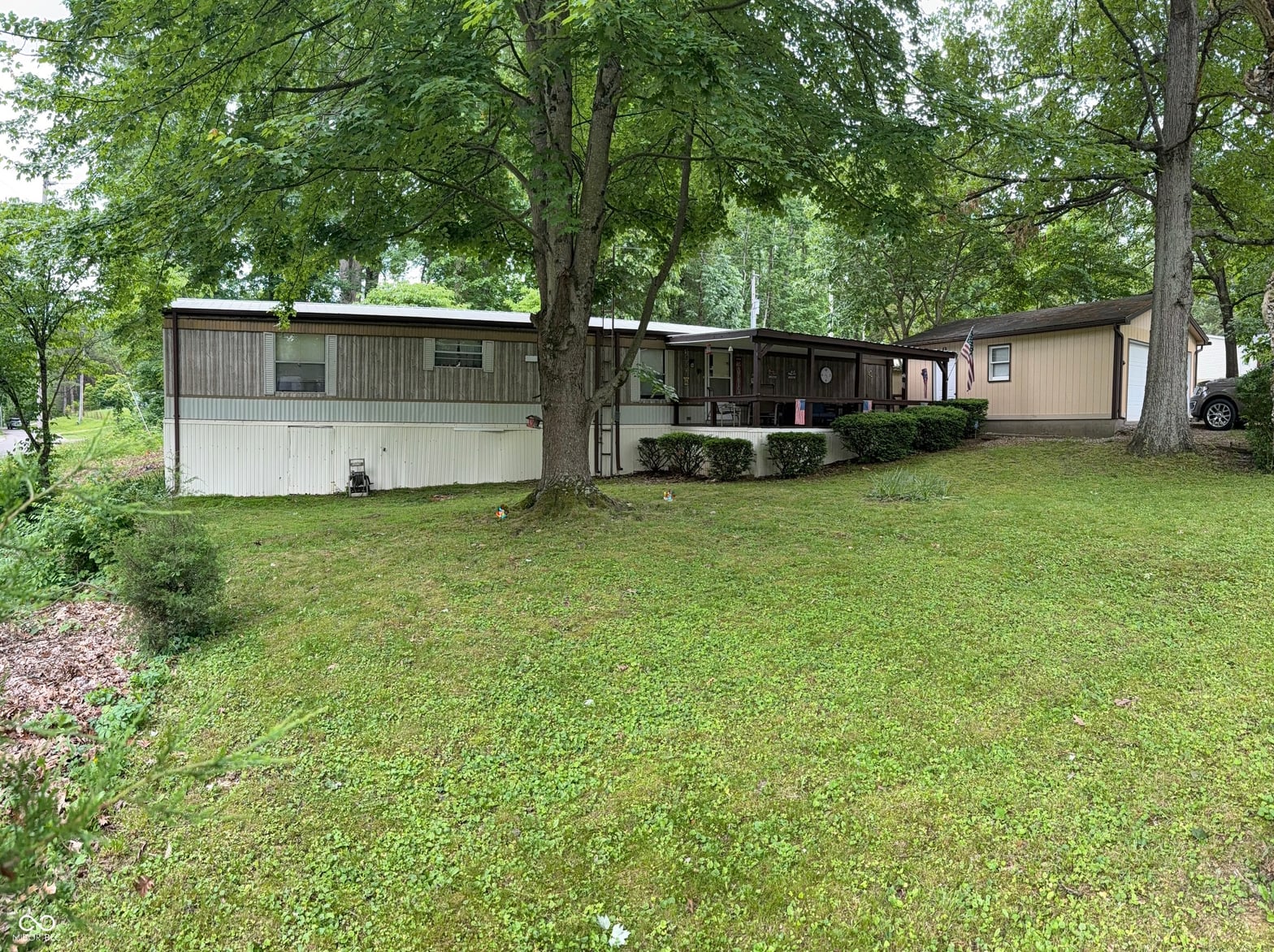 Photo of 1880 Londondary Way, North Vernon, IN