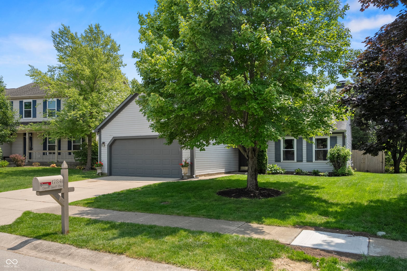 Photo of 17841 Grassy Knoll Drive, Westfield, IN