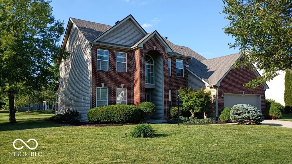 Photo of 14170 Royalwood Drive, Fishers, IN