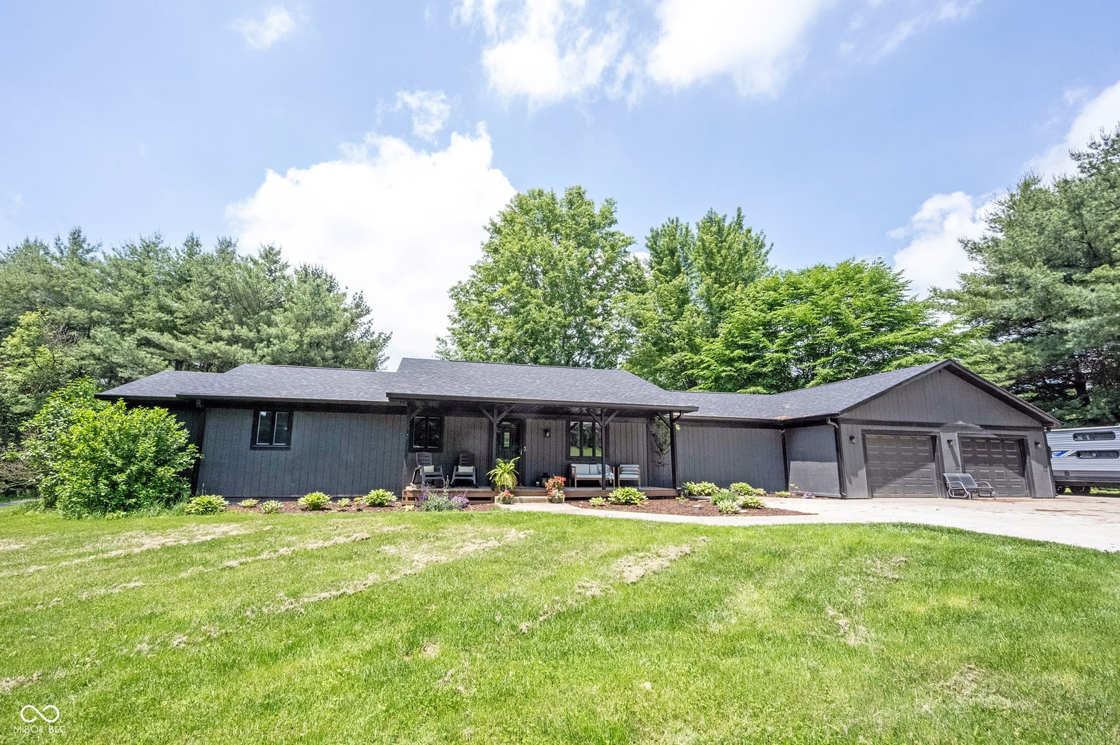 Photo of 11423 Atlantic Road, Fortville, IN