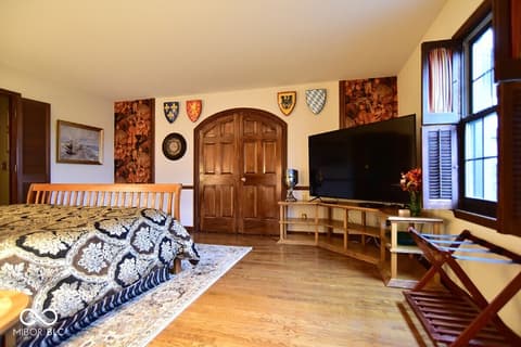 Photo of 6412 Fall Creek Road, Indianapolis, IN