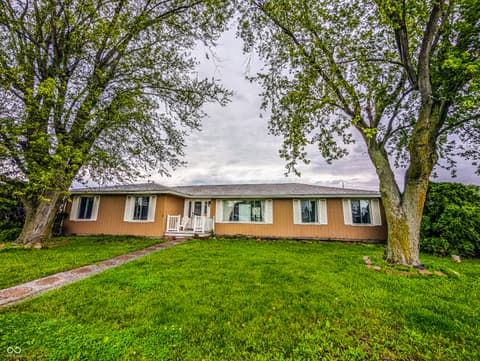 2612 E Michigantown Road