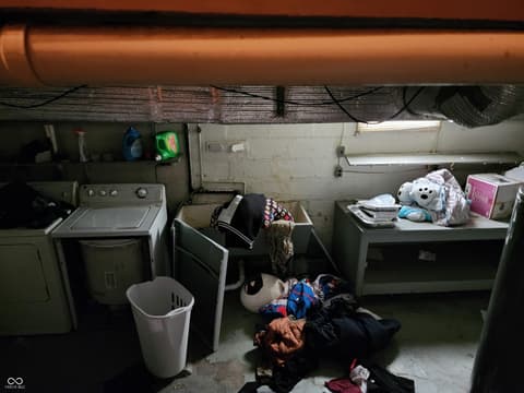 Laundry room at 621 E 31st Street, Anderson, IN