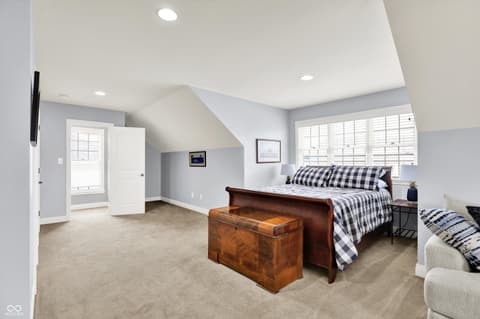 Photo of 12999 Deerstyne Green Street, Carmel, IN