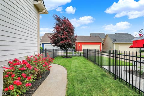 Photo of 12999 Deerstyne Green Street, Carmel, IN