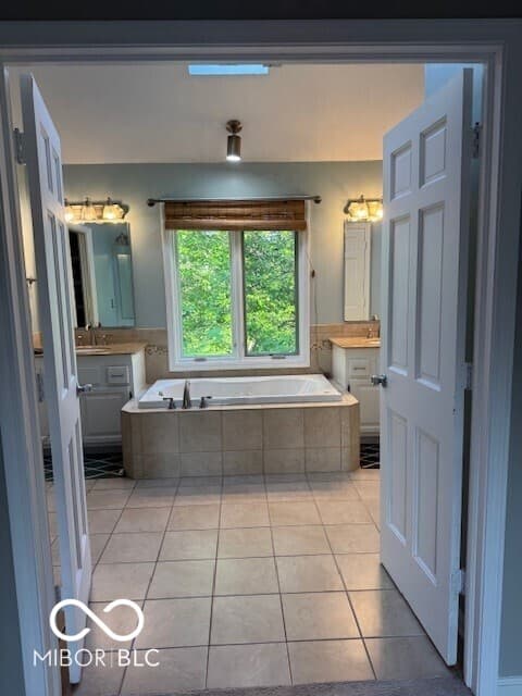 Photo of 1941 Spruce Drive, Carmel, IN