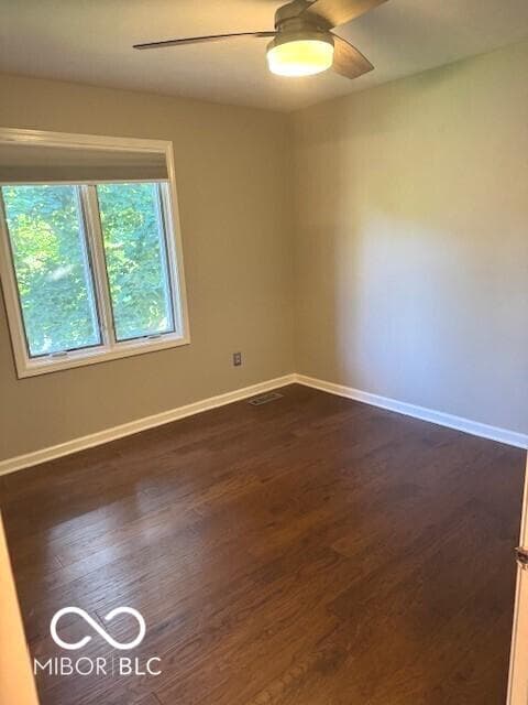 Photo of 1941 Spruce Drive, Carmel, IN