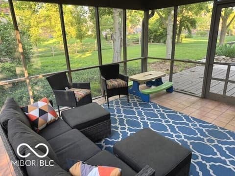 Photo of 1941 Spruce Drive, Carmel, IN