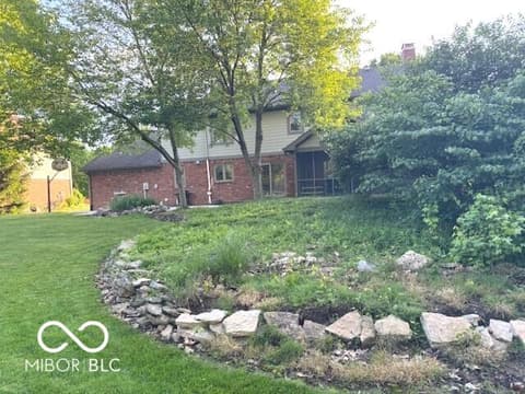 Photo of 1941 Spruce Drive, Carmel, IN