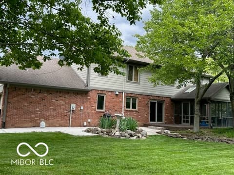 Photo of 1941 Spruce Drive, Carmel, IN