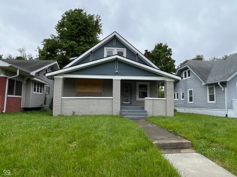 3526 Evergreen Avenue