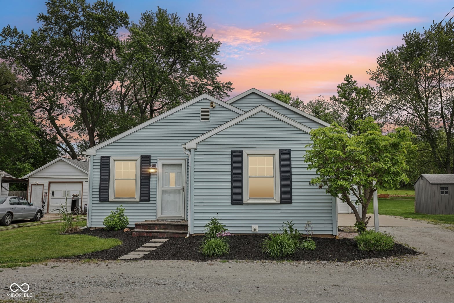 Front exterior at 604 Alexandria Pike, Anderson, IN
