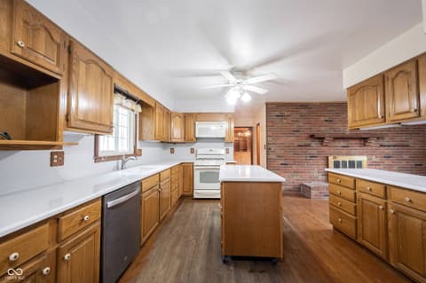 Photo of 10244 Washington Boulevard, Carmel, IN