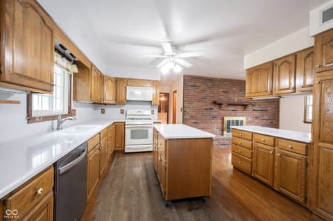Photo of 10244 Washington Boulevard, Carmel, IN