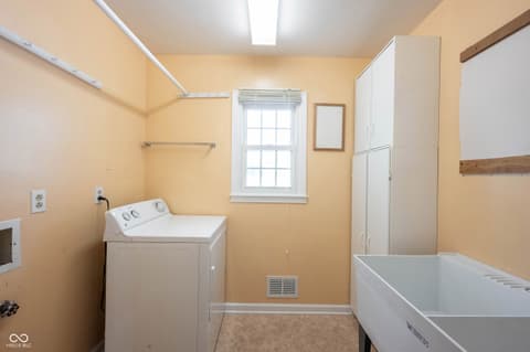 Photo of 10244 Washington Boulevard, Carmel, IN