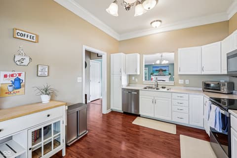 Photo of 110 Avon Lane, Noblesville, IN