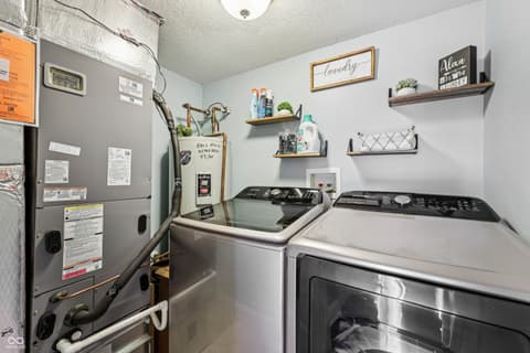 Photo of 110 Avon Lane, Noblesville, IN