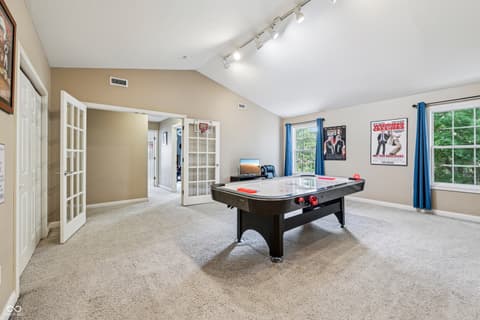 Photo of 110 Avon Lane, Noblesville, IN
