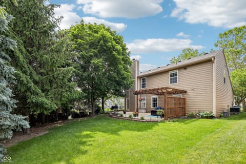 Photo of 110 Avon Lane, Noblesville, IN