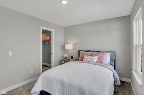 Photo of 15219 Farrington Way, Fishers, IN