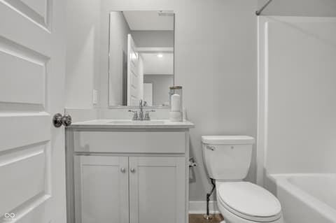 Photo of 15219 Farrington Way, Fishers, IN