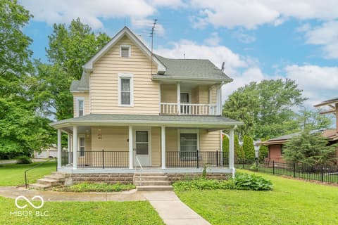 4526 Iowa Street