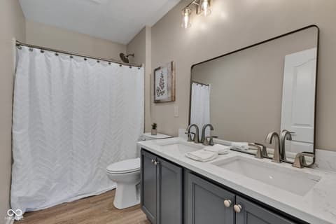 Bathroom at 515 Lynton Way, Westfield, IN