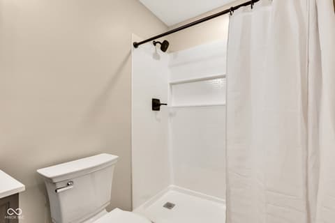 Bathroom at 515 Lynton Way, Westfield, IN