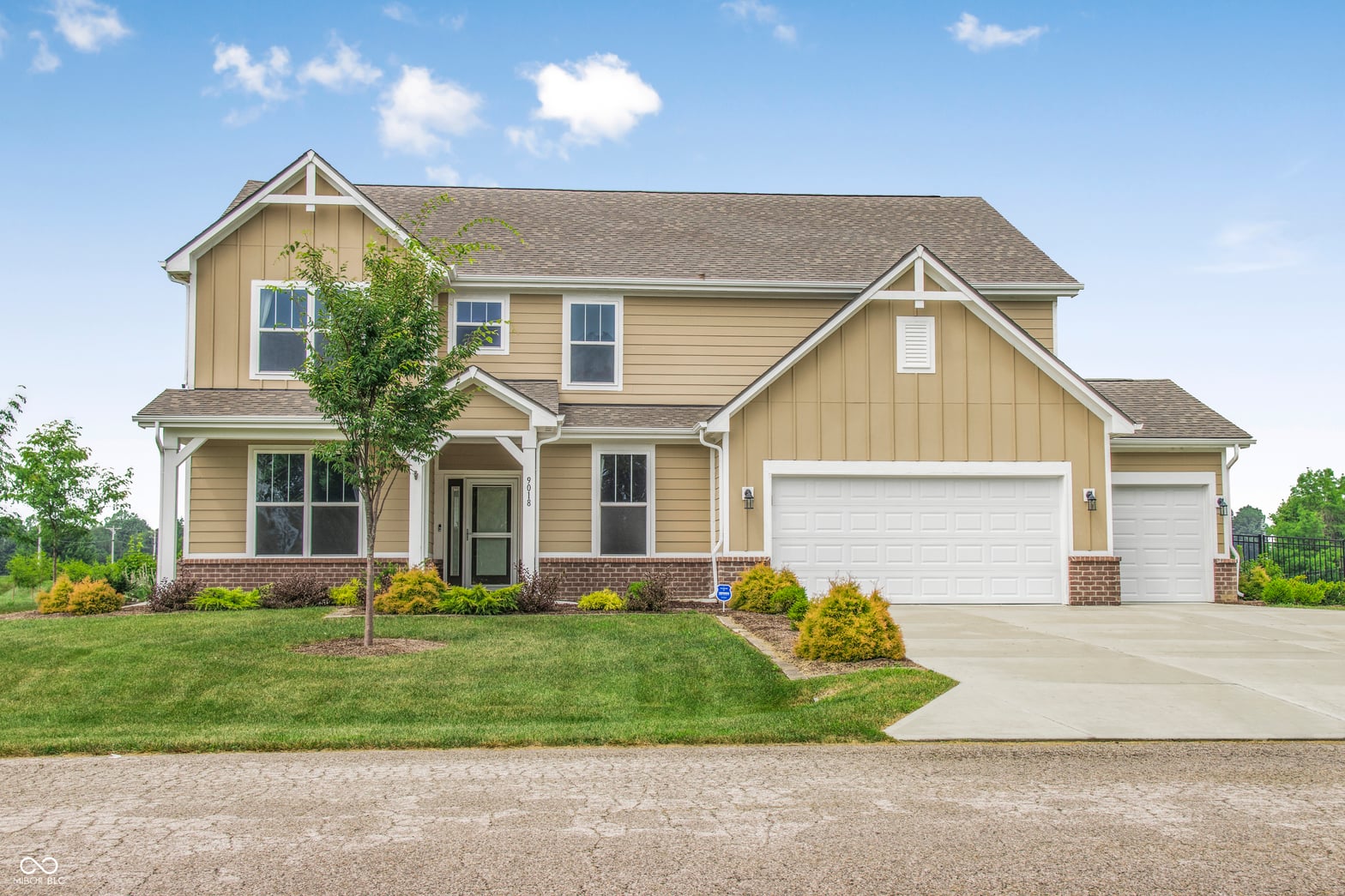 Photo of 9018 E Gayle Drive, Morgantown, IN