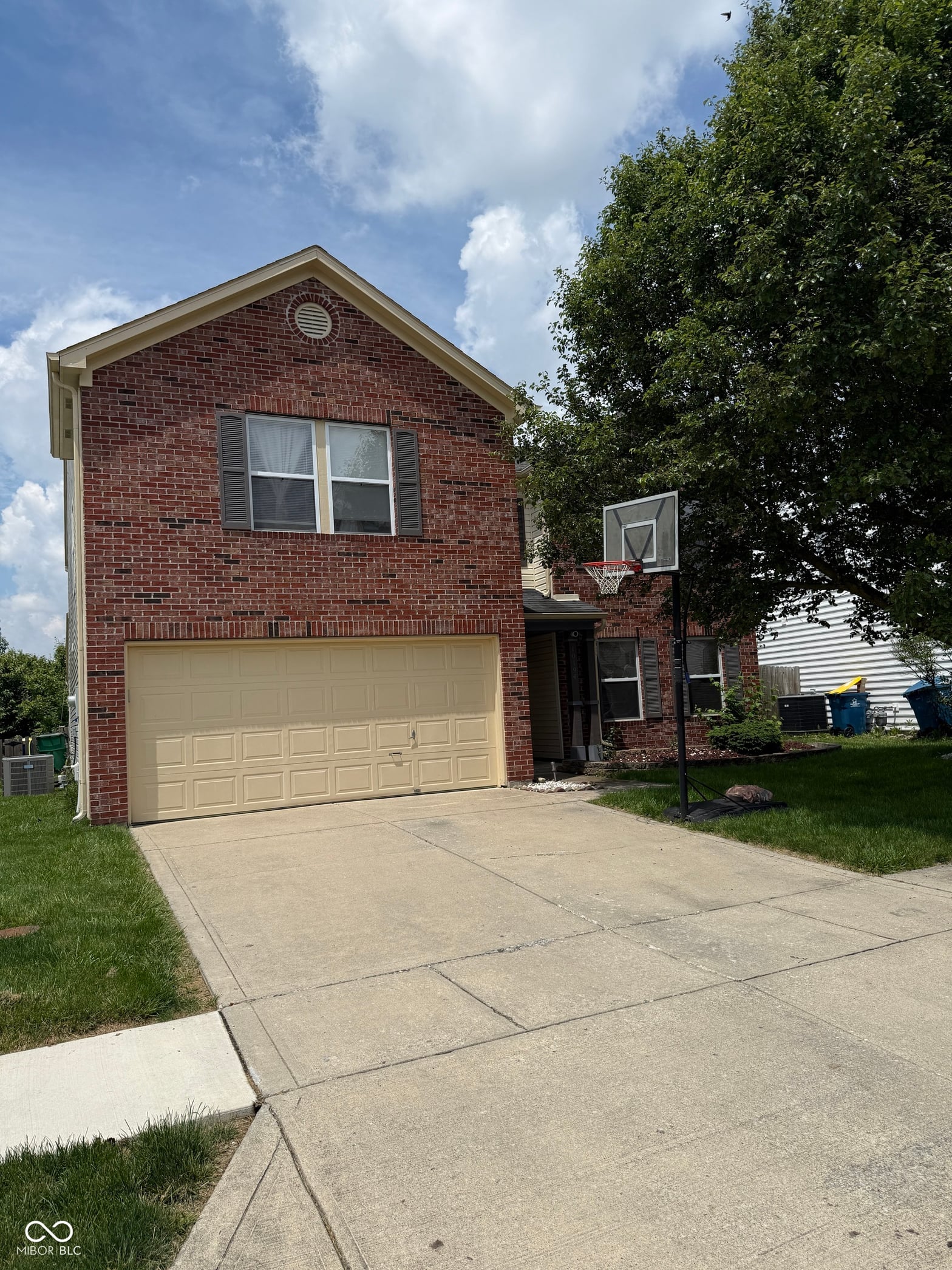 Photo of 10194 Lothbury Circle, Fishers, IN