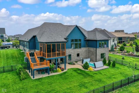 Photo of 18398 Cross Lakes Court, Westfield, IN