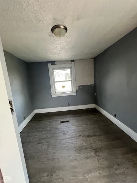Photo of 409 Parkway Avenue, Indianapolis, IN